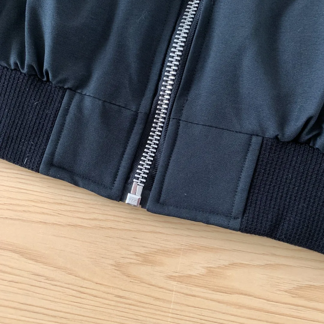 ：Y 116 ：Black Navy Blue Cream White 🇨🇦Moose knuckles/ 02/ ： / （ ） Moose knuckles . 2007 🇨🇦 ！ Premium ， 。 ， RMB 5040-15000 ！ ，LOGO ✂️. ！ . ！ MONCLER/ Canada Goose/ ，Moose knuckles 2019 …… ✂️ 90% ， ！ ✂️ ， ! ✂️ YKK， ， ！ ✂️ ， . ！ ✂️ 3D ， ⚠️Size:s-2xl